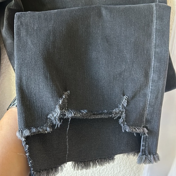 Jen7 by 7 for All Mankind Destroyed Step Hem Ankle Straight Leg Jean Size 16 - Picture 7 of 9